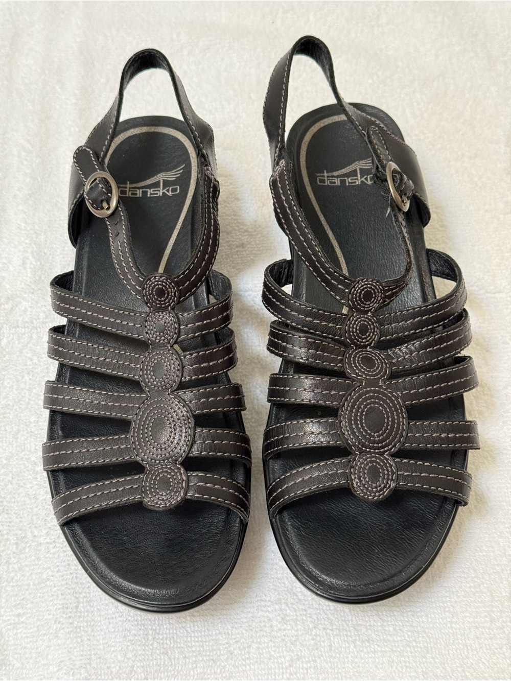 Dansko Women’s Black Multi-Strap Decorative Circle Sandals EU 40 US 9 9.5